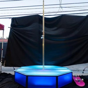 <span class=keywords><strong>Barre</strong></span> de danse statique <span class=keywords><strong>portable</strong></span> 45 mm plaquée or chromé arc-en-ciel, idéale pour les bars - Product Image 1