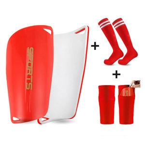 Ensemble de protège-tibias de football avec manchons de compression, chaussettes antidérapantes respirantes pour matchs et entraînements de football, protection personnalisée des jambes - Product Image 1