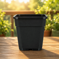 Pots de fleurs suspendus carrés en plastique PP, durables, mignons, style Japandi, avec trou de drainage, légers, pour intérieur et extérieur, vente en gros