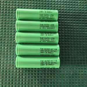 Batterie rechargeable au lithium 3,7 V 18650-25R 2500 mAh 20 A à décharge rapide, la plus vendue, pour outils électriques - Product Image 1