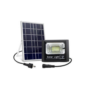 Reflector LED Solar de Seguridad con Sensor y Control Remoto RGB 25W 40W 60W 100W 200W 300W - Product Image 3