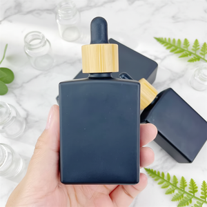 Botellas con Gotero de 1oz, Vacías, Cuadradas, Transparentes, de 30ml, de Vidrio Negro Mate, para Aceites Esenciales, con Gotero Blanco - Product Image 5