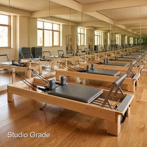 <span class=keywords><strong>Reformer</strong></span> de <span class=keywords><strong>Pilates</strong></span> Profesional con Resortes Ajustables para Entrenamientos Avanzados en Estudio - Product Image 1