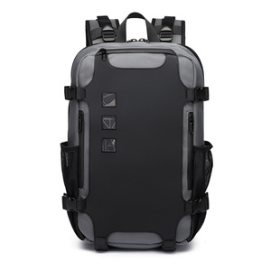 Ozuko 9388 nuevo diseñador mochila antirrobo mochila Logo mochila para hombres venta al por mayor personalizado puede logotipo personalizado impermeable - Product Image 1