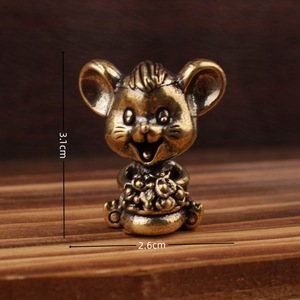 รูปปั้นหนูนำโชคทองเหลืองรูปสัตว์ประดับโต๊ะตกแต่งบ้านปีใหม่จีน - Product Image 3