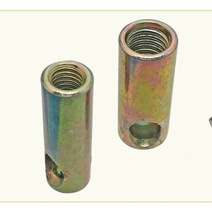 Écrou à trou horizontal 6 mm en acier au carbone, filetage à droite, placage zinc, boulon de meuble pour usage intérieur - Product Image 1
