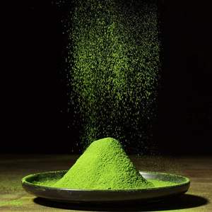 Exploitez le pouvoir du matcha biologique pur de qualité cérémonielle. Certifié pour la qualité pour vous aider à vous amincir et à vous sentir bien naturellement. - Product Image 2