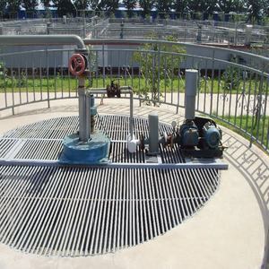 جهاز تسوية الرمال الحلزوني لمعالجة مياه الصرف الصحي بفصل السوائل الصلبة ، آلة مغرفة الرمال الحلزونية - Product Image 4