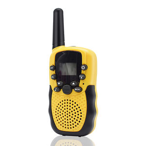 Walkie Talkie a Lungo Raggio per Bambini con 8-22 Canali <span class=keywords><strong>Radio</strong></span> Bidirezionale per Escursionismo Campeggio Viaggi Giochi all'Aperto con Torcia e Jack per Auricolari - Product Image 2