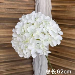 Fleurs artificielles blanches pour mariage |   Décoration de lieux de mariage, arrangements au sol, design floral pour événements et compositions florales de roses - Product Image 6