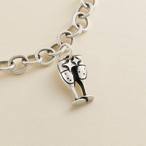 Colgante <span class=keywords><strong>de</strong></span> Plata <span class=keywords><strong>de</strong></span> Ley S925 James Avery con Eslabón <span class=keywords><strong>de</strong></span> Corazón para Doghouse, Skateboard, Rosa y Amor, Colgante Esmaltado Temático - Product Image 2