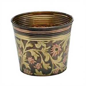 Jardinière en métal artisanal de vente chaude jardinières décoratives d'intérieur pour la maison et le bureau avec peinture à la main pour le jardin et la chambre - Product Image 1