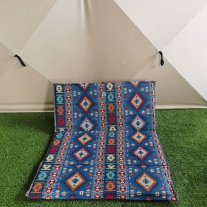 Chaise pliante au sol en tissu arabe saoudien/sadu avec sièges au sol Support du dos au sol Caractéristiques de jeu Canapé de <span class=keywords><strong>camping</strong></span> portable - Product Image 6
