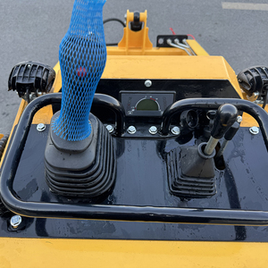 Factory Direct EPA 5 <b>Small</b> Skid Steer Farm Crawler <b>Wheel</b> Hydraulic With Various Attachments - Product Image 5
