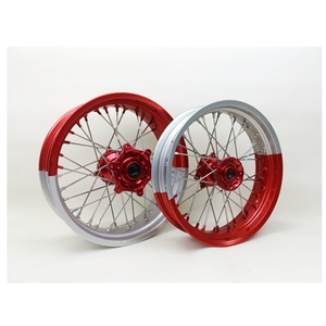 Juego de Ruedas Supermoto CR <span class=keywords><strong>CRF</strong></span> <span class=keywords><strong>125</strong></span> 250 450 de 17 Pulgadas, Bicolor, Aleación de Aluminio CNC Anodizado, Llantas de Alto Rendimiento para <span class=keywords><strong>Motocross</strong></span> Todoterreno - Product Image 4