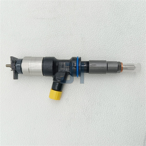 Injecteur de carburant pour moteur diesel 295050-0810 295050-0180 295050-0520 295900-0250 295900-0280 295900-0240 295900-0210 095000-8060 - Product Image 1