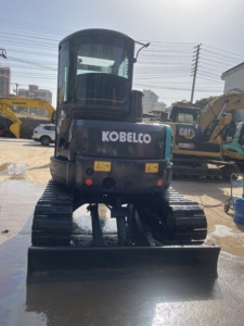 รถขุดขนาดเล็ก Kobelco SK55 มือสอง น้ำหนักใช้งาน 5 ตัน รุ่นปี 2020 เครื่องยนต์พร้อมบุ้งกี๋ขุดขนาด 0.12 ลูกบาศก์เมตร แบบตีนตะขาบ - Product Image 6