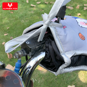 Universel Nouveau Hiver Chaud Moto Guidon <span class=keywords><strong>Couverture</strong></span> Étanche Moto Main <span class=keywords><strong>Couverture</strong></span> Muff Guantes Moto <span class=keywords><strong>Scooter</strong></span> Guidon Gants - Product Image 4