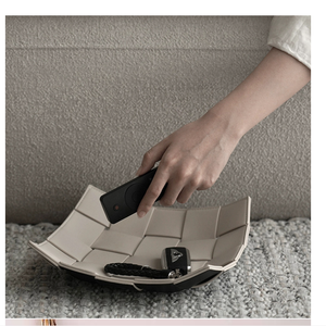 Plateau <span class=keywords><strong>de</strong></span> <span class=keywords><strong>valet</strong></span> en cuir PU petites clés montres plateau <span class=keywords><strong>de</strong></span> courtoisie décoratif pour table <span class=keywords><strong>de</strong></span> <span class=keywords><strong>nuit</strong></span> commode chevet entrée Table bureau - Product Image 1