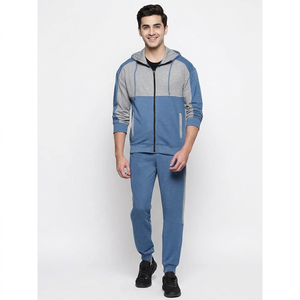Chándal Unisex de Corte Regular con Cremallera y Bolsillos de Poliéster, Ropa Deportiva Moderna y Cómoda con Capucha, Ropa Deportiva de Invierno con Estampado Lavado Ácido - Product Image 1
