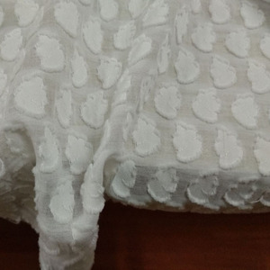 Tissu Jacquard en Soie de Coton Biologique avec Motif Burnout Motif de <span class=keywords><strong>Fleurs</strong></span> Tissées pour Filles - Product Image 4