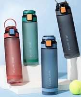 Botella de agua de plástico Tritan transparente al por mayor con tapa pop, Impresión de logotipo personalizado, diseño deportivo para beber directamente para acampar