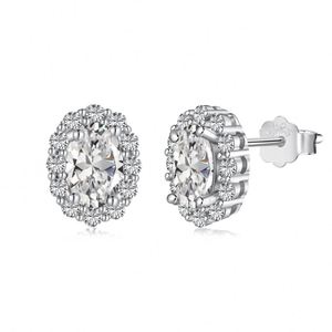Aretes de Plata de Ley 925 con Baño de Rodio, Diseño Clásico Dylam, Forma Ovalada, con Circonita Cúbica 5A, para Mujer - Product Image 1