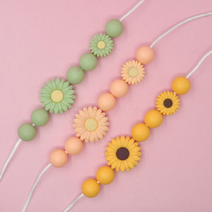 Silicone Daisy <b>Beads</b> 20mm For Bracelet Making Food Grade Multicolor Flower Shape <b>Loose</b> <b>Beads</b> - Product Image 3