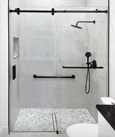 Porte de douche coulissante moderne avec système de fermeture douce, porte de salle de bain en verre sans cadre