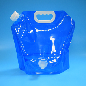 Sac d'eau potable pliable en plastique transparent sans BPA pour camping en plein air avec valve - Product Image 2