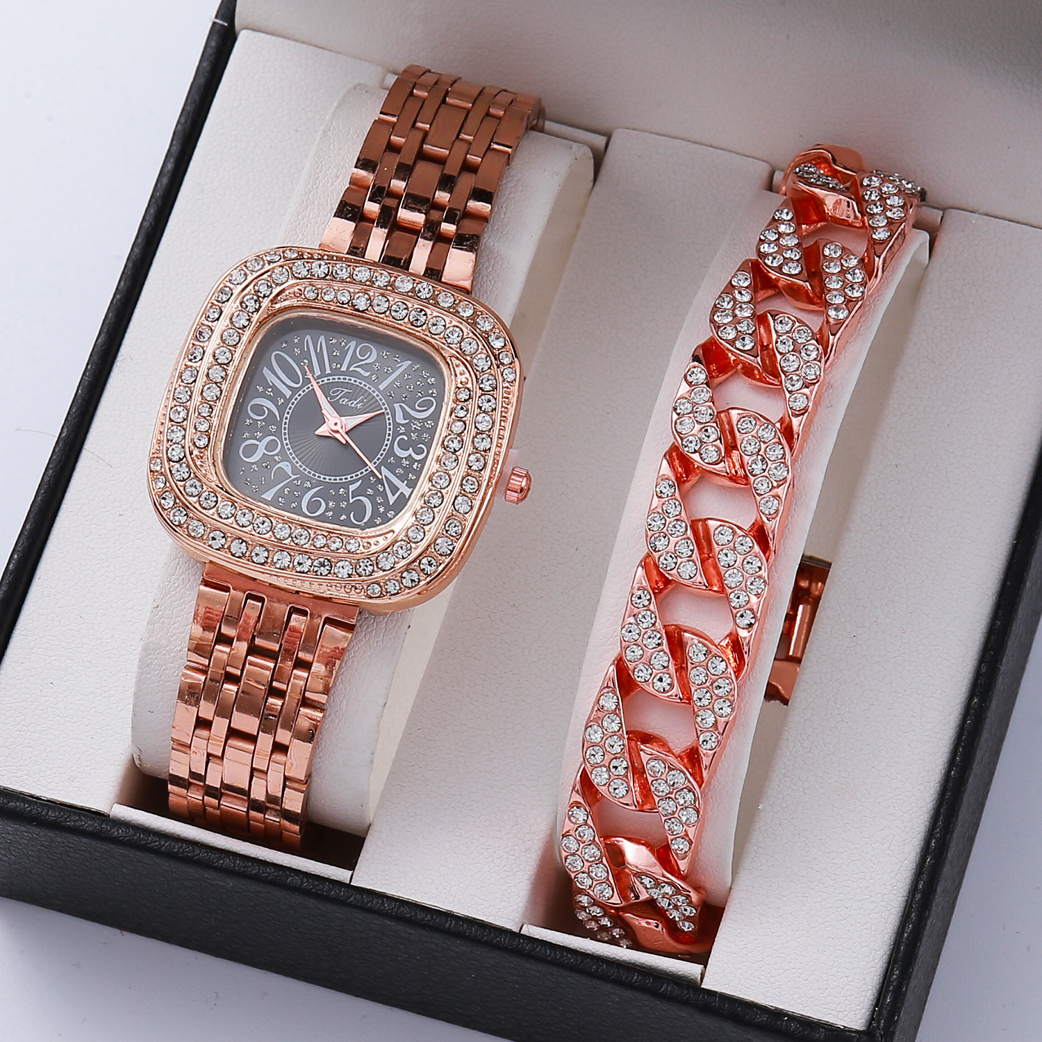 New Fashion Personalized Square Diamond-Encrusted Women display picture 1
