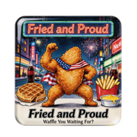 Autocollant magnétique décoratif carré pour réfrigérateur « Fun Fried Chicken Hercules » – « Frit et Fier »