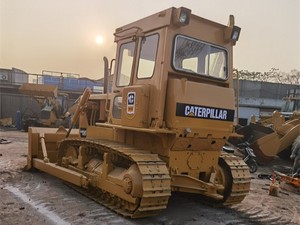 รถดันดินตีนตะขาบ Caterpillar D6D ผลิตในสหรัฐอเมริกา มือสอง ใช้งานน้อย ตรวจสอบอย่างสมบูรณ์ พร้อมริปเปอร์หลัง เครื่องยนต์ 3306 ขาย - Product Image 3