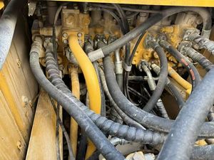 Excavadora Hidráulica Usada de Alta Calidad de 49 Toneladas, Cat 349FL, Excavadora Usada Cat 340 349 374 390, Precio Económico en Oferta - Product Image 5