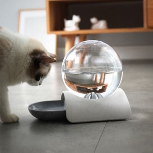 Pompom Desain Mode Populer Pet Air Mancur Minum Otomatis Mangkuk Air Kucing Persediaan Anjing Pengumpan Air - Product Image 2