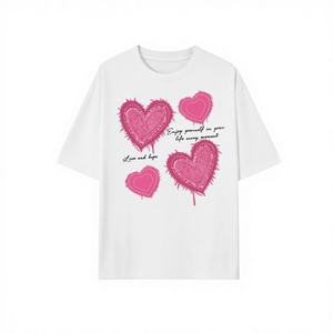 Camiseta Ligera Blanca para Mujer, Manga Corta, Cuello Redondo, Estampado de Corazones Rosados, Corte Holgado, Informal, para el Día de San Valentín, 100% Algodón - Product Image 1