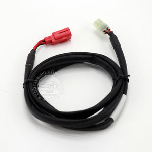 定制4针电线组件2根黑色电线和带聚酯套管的红色16AWG电线 - Product Image 6