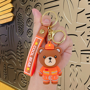 Llavero Creativo <span class=keywords><strong>de</strong></span> Dibujos Animados <span class=keywords><strong>de</strong></span> Bombero Saludoando a la Policía <span class=keywords><strong>de</strong></span> Tráfico, Colgante para Mochila, Adorno para Coche, Pequeño Regalo Festivo, Venta al por Mayor - Product Image 6