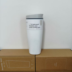 Venta al Por Mayor Vaso Owola Doble Pared al Vacío 1:1 Marca Famosa Acero Inoxidable con Doble Boquilla Botella de Agua Térmica de 20 oz para Exteriores - Product Image 2