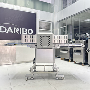 Cortadora de Carne de Tipo Horizontal DARIBO con Cuchilla de Cambio Rápido y Transportador para una Operación Sencilla - Product Image 3