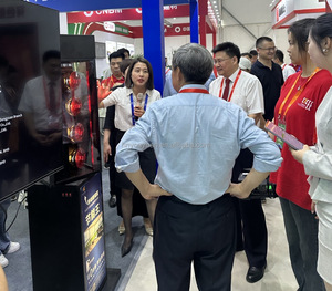 Jendela Kasa Kayu Berlapis Aluminium Gaya Eropa Modern Mewah dengan Jaring Stainless Steel untuk Vila dan Hotel, Magnetik Tetap - Product Image 6