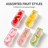 Jouet sensoriel souple et compressible Vaseline Transparent Fruit Ice Cube avec inserts de fruits assortis