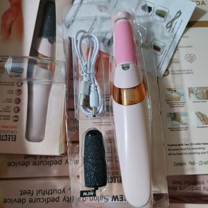 Lima e Raspa Elettrica Ricaricabile USB per Piedi con Logo Personalizzato, Rimuovi Calli e Pelle Morta per Pedicure Professionale - Product Image 3