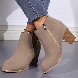 Bottines à <span class=keywords><strong>talon</strong></span> haut rond Xuanhui Fashion pour femmes, bottes d'hiver tendance en daim à fermeture éclair latérale en V pour femmes - Product Image 2