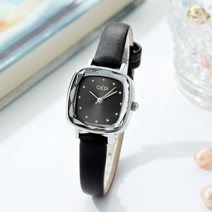 Reloj cuadrado vintage para mujer, esfera pequeña y sencilla, correa de cuero, reloj de cuarzo, venta al por mayor - Product Image 1