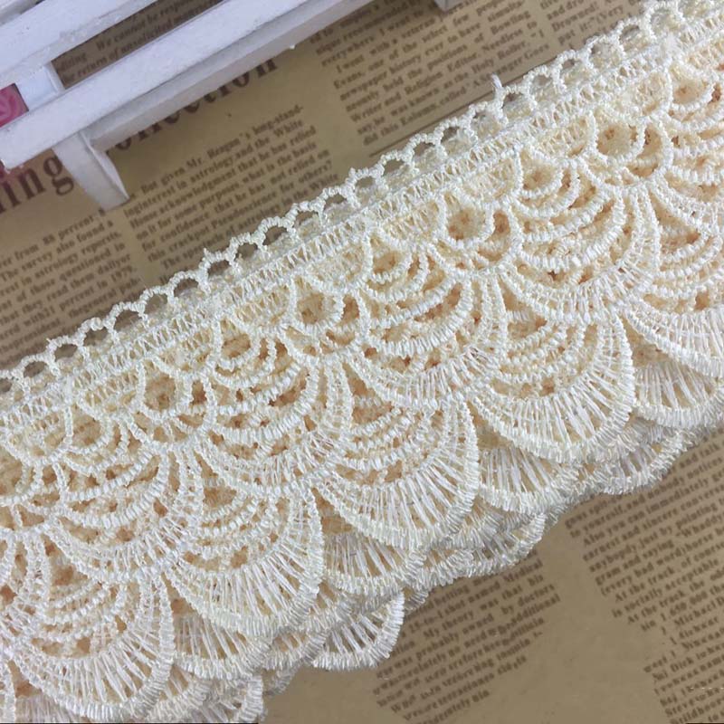 #10 beige / jaune pâle