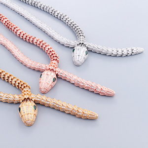 Classique Serpentine Serpent Conception Or Ensemble de Bijoux De Mariée Comprend Collier Bracelet pour Mariages <span class=keywords><strong>Femme</strong></span> Accessoires En Gros - Product Image 2