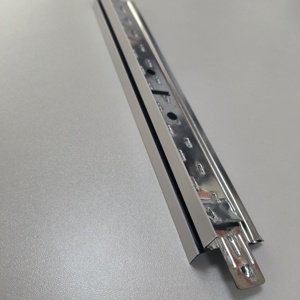 Sistema di Controsoffitto a Griglia T e Profilo Metallico per Impieghi Gravosi e Telaio per Controsoffitto Metallico - Product Image 1