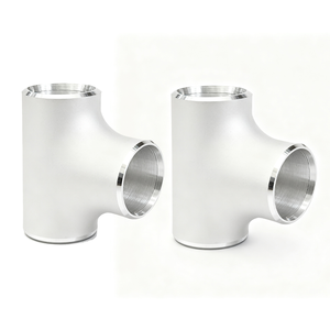 Conector de Tubería en T de Acero Inoxidable, Superficie Lisa, Resistente a la Corrosión, Alta Presión, 1/2"-12" - Product Image 1