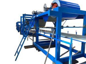 Machine à panneaux composites en EPS écologique, ligne de formage de panneaux sandwich à économie d'énergie - Product Image 1